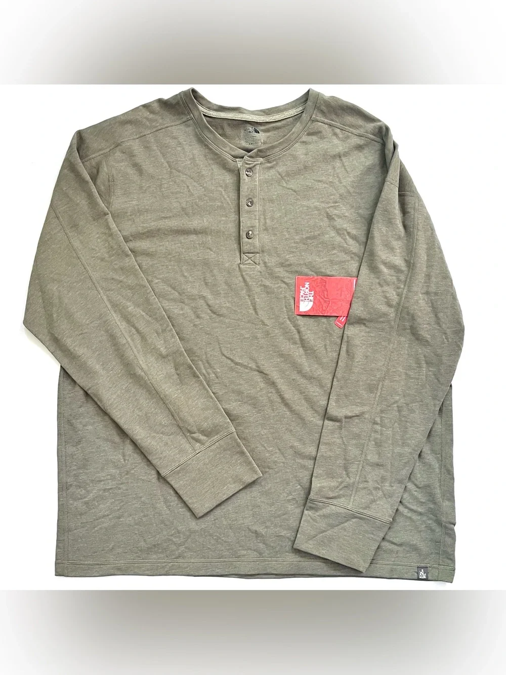 NWT New Men’s The North Face Flash Dry Terry Long Sleeve Henley in Olive Green